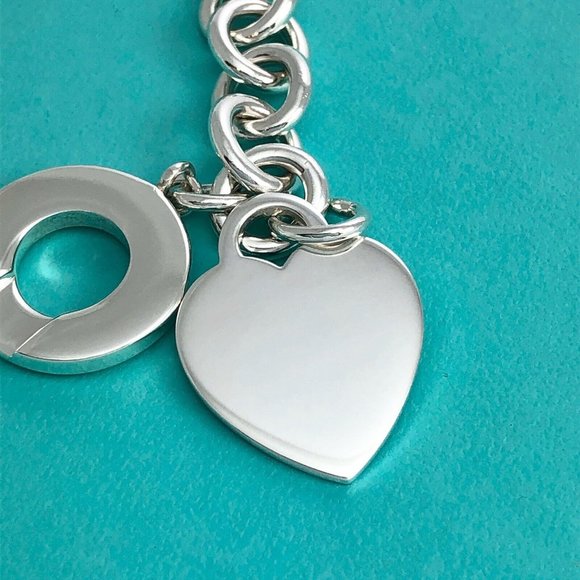 Tiffany & Co Blank Heart Tag Toggle Charm Bracelet in Sterling Silver - Picture 7 of 11